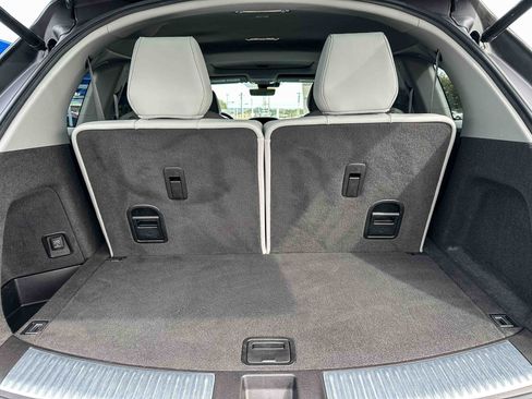 Used 2017 Acura MDX FWD w/ Advance Package image 23