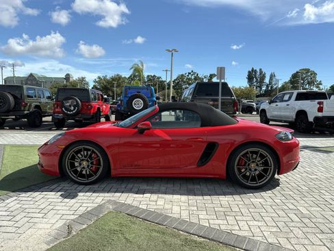 Used 2024 Porsche 718 Boxster GTS RWD image 12