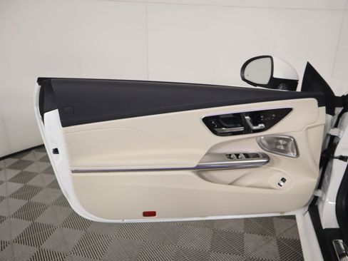 New 2025 Mercedes-Benz CLE 300 4MATIC Cabriolet image 29