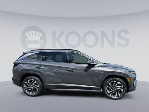 New 2026 Hyundai Tucson Limited FWD image 8