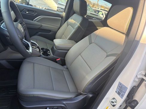 New 2026 Chevrolet Colorado ZR2 w/ Technology Package image 21