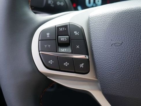 New 2026 Ford Explorer Active AWD/4WD image 18