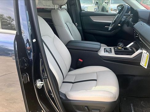 New 2026 MAZDA CX-90 Plug-In Hybrid w/ Preferred image 6