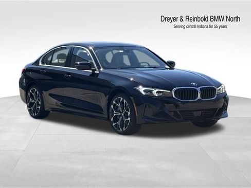 New 2026 BMW 330i xDrive Sedan w/ Premium Package AWD/4WD image 9