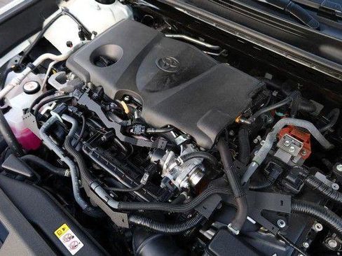 Used 2025 Toyota Camry LE FWD image 24