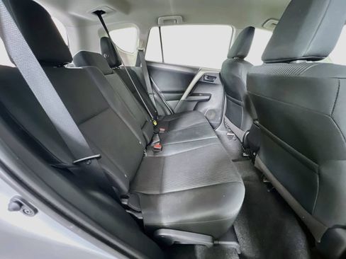 Used 2017 Toyota RAV4 LE w/ All Weather Liner Package AWD/4WD image 28