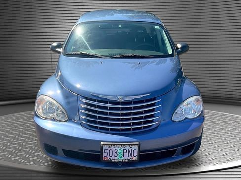 Used 2007 Chrysler PT Cruiser Touring FWD image 2