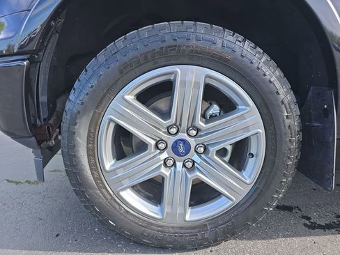 Used 2019 Ford F150 Lariat AWD/4WD image 11