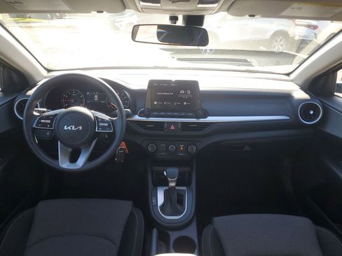Used 2024 Kia Forte LXS FWD image 21