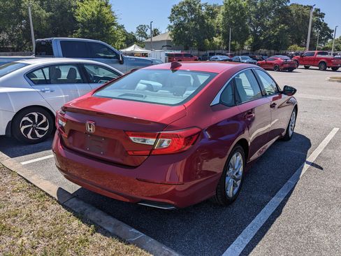 Used 2018 Honda Accord LX image 18