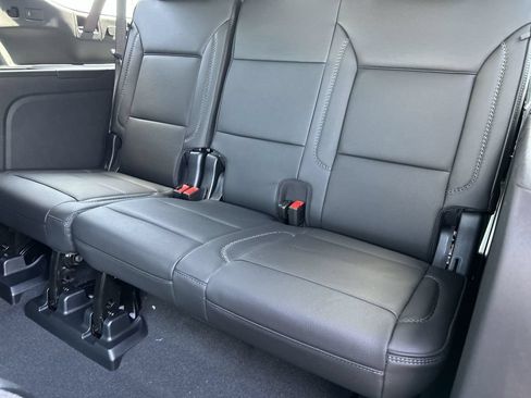 New 2026 GMC Yukon XL Denali w/ Sun & Power Step Package AWD/4WD image 36