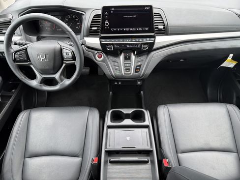 Used 2026 Honda Odyssey EX-L image 3