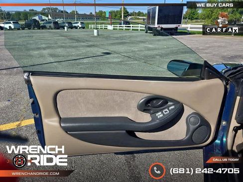 Used 1997 Pontiac Firebird Firebird w/ Opt Pkg image 24