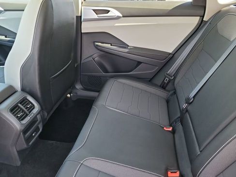 New 2025 Volkswagen Taos SE AWD/4WD image 13