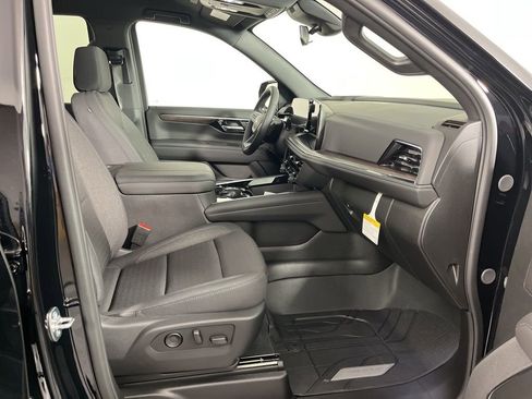 New 2026 Chevrolet Tahoe LS image 8