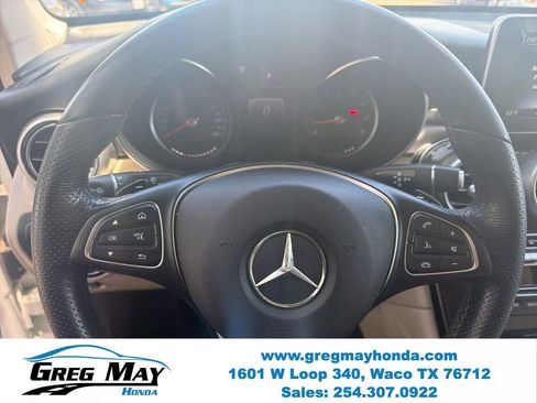 Used 2019 Mercedes-Benz GLC 300 image 14