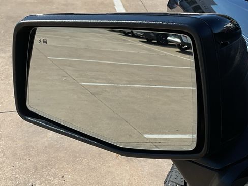 Used 2023 Chevrolet Silverado 1500 ZR2 w/ Technology Package image 13