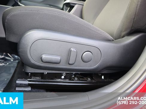 Used 2025 Hyundai Kona SEL image 12