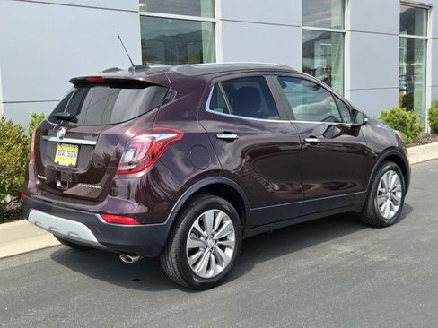 Used 2018 Buick Encore Preferred FWD image 1