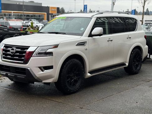 Used 2021 Nissan Armada SL w/ Captain's Chairs Package image 1