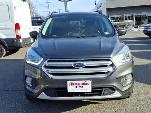 Used 2018 Ford Escape SEL image 2