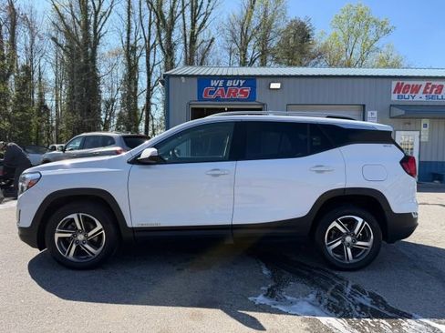 Used 2020 GMC Terrain SLT image 2