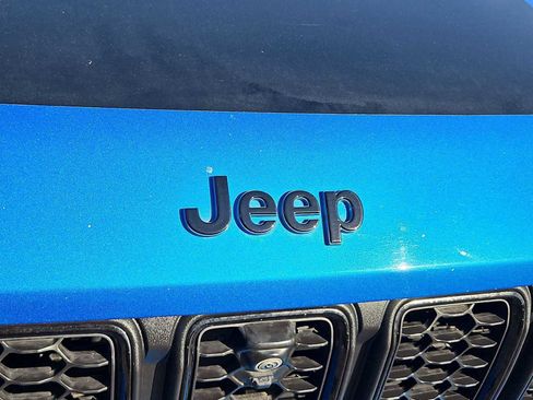 Used 2022 Jeep Grand Cherokee Trailhawk w/ Advanced Protech Group II image 12