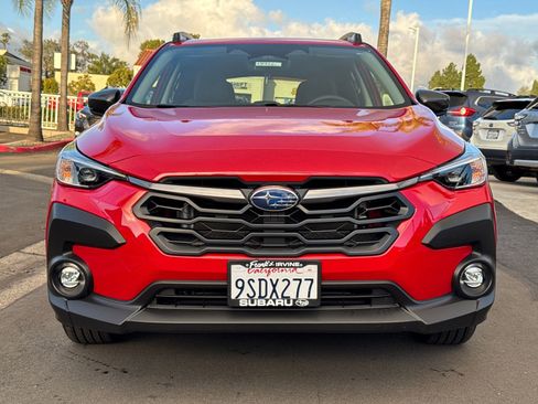 Used 2024 Subaru Crosstrek 2.0i Premium image 3