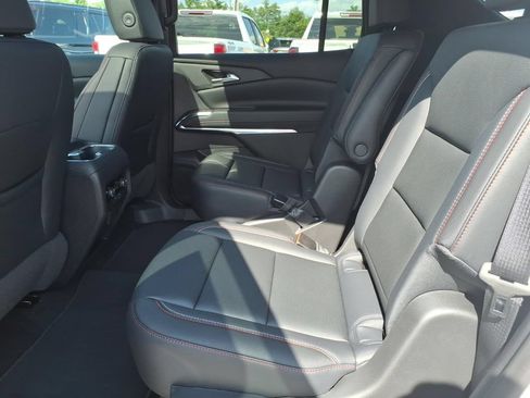 New 2026 Chevrolet Traverse Z71 w/ Driver Confidence Package AWD/4WD image 15