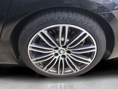 Used 2019 BMW 540i RWD image 5