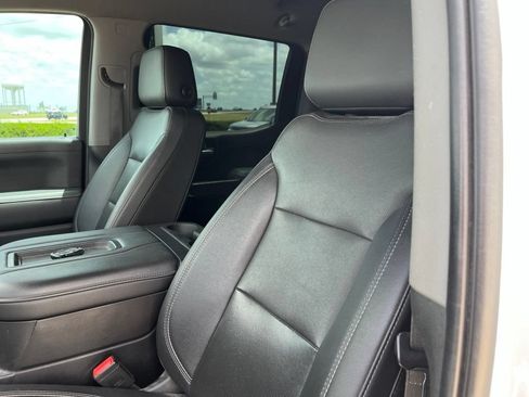 Used 2021 Chevrolet Silverado 1500 LTZ w/ LTZ Convenience Package II AWD/4WD image 12