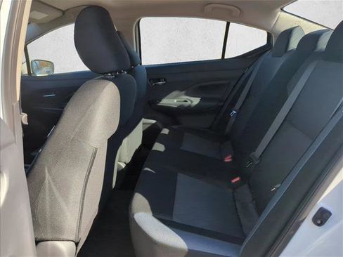 New 2025 Nissan Versa SV image 15