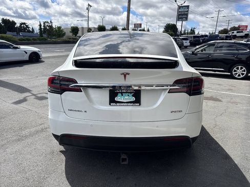 Used 2016 Tesla Model X Performance AWD/4WD image 6