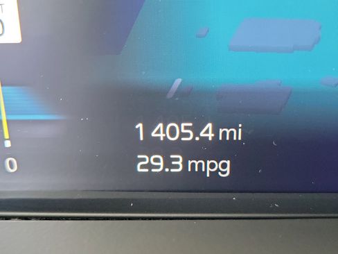 Certified 2025 Volvo XC60 B5 Plus image 22