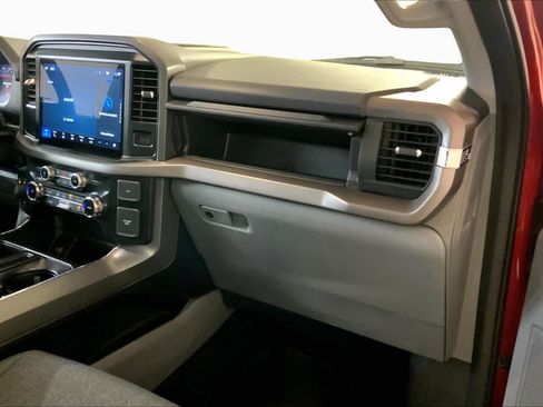 Used 2025 Ford F150 XLT w/ Equipment Group 301A Standard AWD/4WD image 18