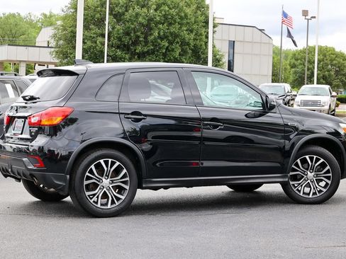 Used 2019 Mitsubishi Outlander Sport SE FWD image 15