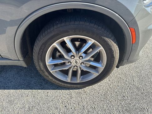 Used 2023 Dodge Durango GT image 12