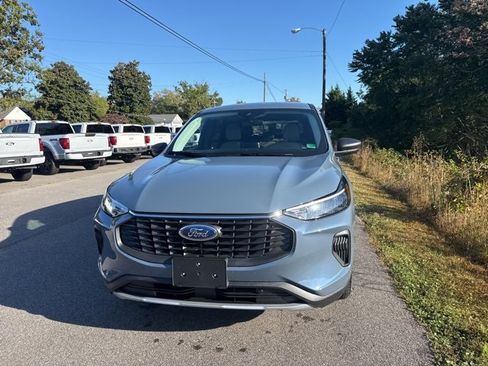 New 2026 Ford Escape Active image 12