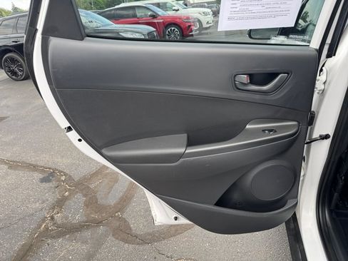 Used 2023 Hyundai Kona SEL w/ Cargo Package AWD/4WD image 25