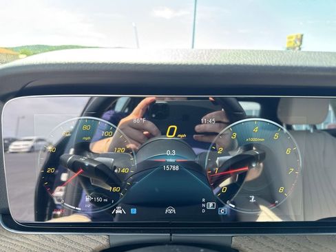 Used 2022 Mercedes-Benz E 350 Sedan image 15