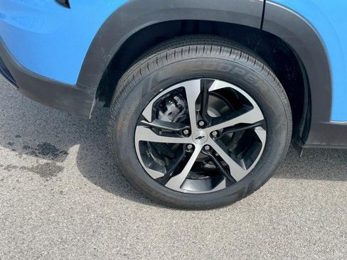 Used 2024 Chevrolet Trax RS w/ Driver Confidence Package image 4