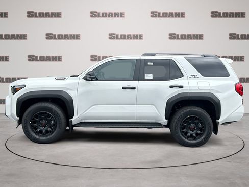 New 2026 Toyota 4Runner TRD Off-Road Premium AWD/4WD image 2