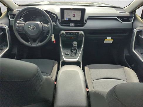 Used 2025 Toyota RAV4 LE image 17