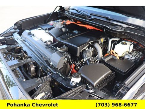 Used 2025 Toyota Sequoia Limited w/ Tow Technology Package AWD/4WD image 39