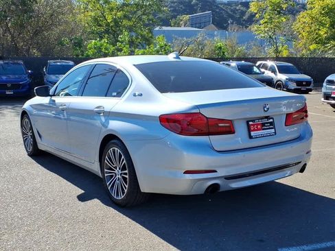 Used 2019 BMW 530e w/ Convenience Package image 7