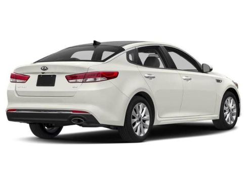 Used 2018 Kia Optima EX image 2