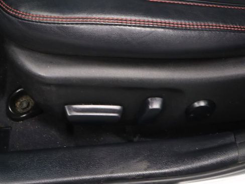 Used 2017 Toyota Camry SE FWD image 23