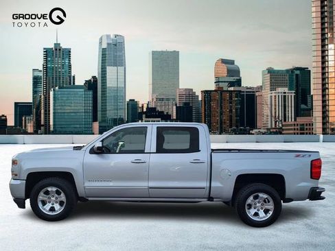 Used 2017 Chevrolet Silverado 1500 LT w/ All Star Edition image 2