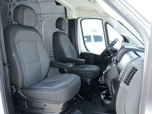 Used 2023 RAM ProMaster 3500 FWD image 34