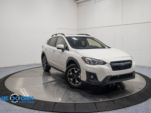 Used 2020 Subaru Crosstrek 2.0i Premium w/ Moonroof Package 2 image 1
